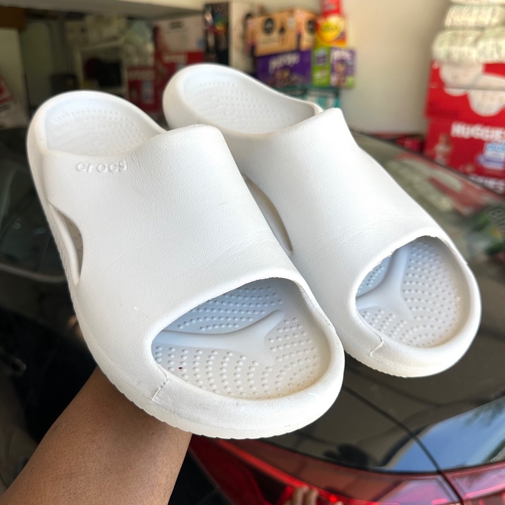 Crocs Mellow Recovery Slides Unisex Size M8 W10 Comfort Sandals Color Bone - Picture 11 of 11